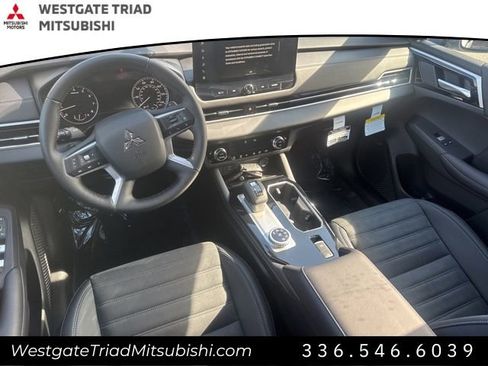 New 2026 Mitsubishi Outlander Trail Edition AWD/4WD image 12
