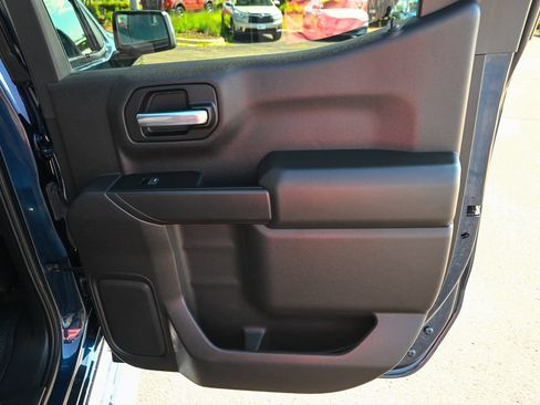 Used 2019 Chevrolet Silverado 1500 LT w/ All-Star Edition AWD/4WD image 29