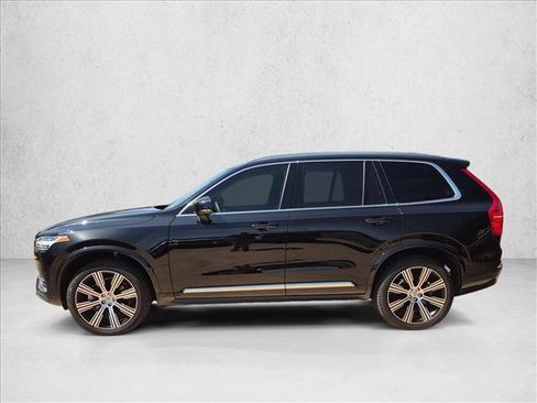 Used 2024 Volvo XC90 B5 Plus w/ Protection Package Premier AWD/4WD image 9