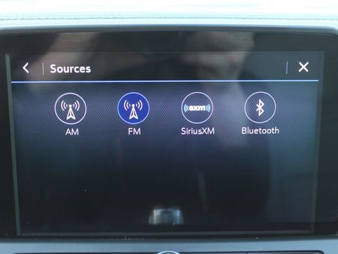 Used 2020 Chevrolet Blazer LT image 17