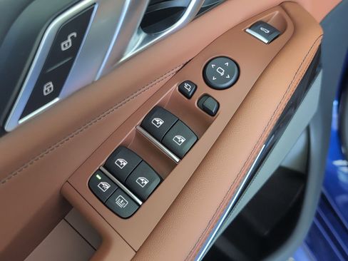 New 2026 BMW X7 M60i image 22