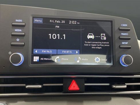 New 2026 Hyundai Elantra Sport FWD image 15