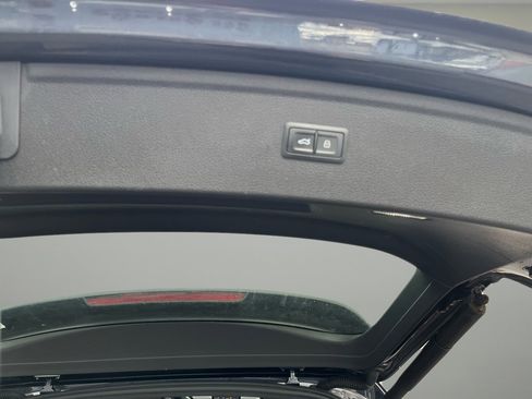 Used 2018 Audi Q5 2.0T Premium Plus w/ Premium Plus Package image 25