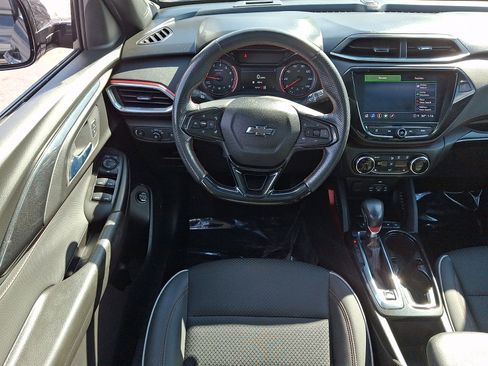Used 2023 Chevrolet TrailBlazer RS w/ Sun and Liftgate Package image 12