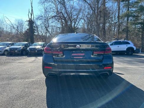 Used 2023 BMW 530e xDrive w/ Executive Package image 6