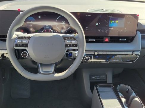 New 2026 Hyundai Ioniq 5 SE image 4