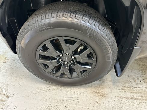 Certified 2026 Nissan Frontier SV w/ All-Weather Content Package AWD/4WD image 11