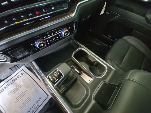 Certified 2026 GMC Sierra 1500 Elevation w/ Elevation Premium Package AWD/4WD image 18