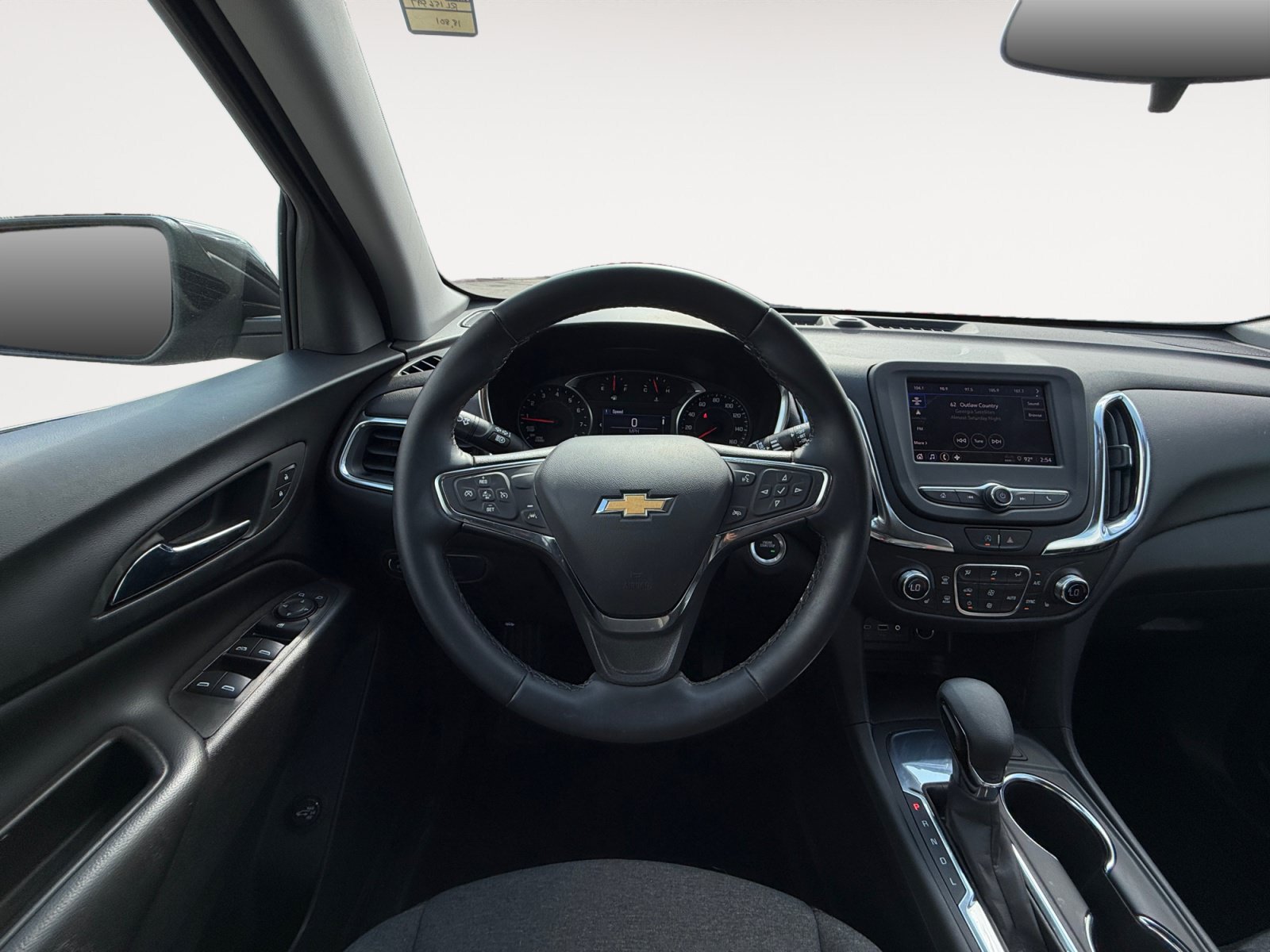 Used 2024 Chevrolet Equinox LT FWD image 12