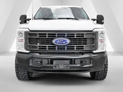 Used 2024 Ford F350 XL w/ XL Off-Road Package AWD/4WD image 2