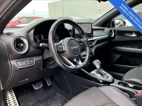 Used 2022 Kia Forte GT-Line image 18