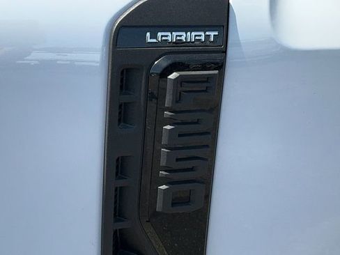 New 2026 Ford F250 Lariat w/ Black Appearance Package image 10