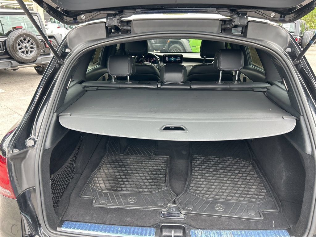 Used 2022 Mercedes-Benz GLC 300 image 28