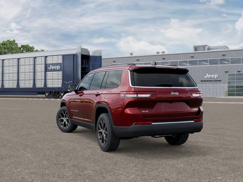 New 2025 Jeep Grand Cherokee L Limited image 3
