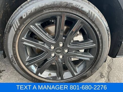 Used 2023 Ford Edge ST-Line w/ Class II Trailer Tow Package AWD/4WD image 7