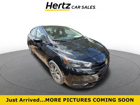 Used 2025 Nissan Versa SV FWD image 1