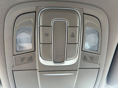 Used 2020 Hyundai Santa Fe SEL w/ Convenience Package FWD image 25