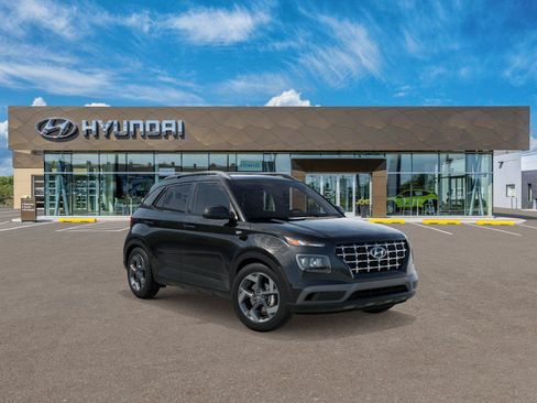 New 2026 Hyundai Venue SEL FWD image 2
