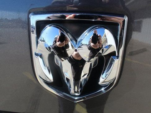 Used 2014 RAM 3500 Laramie image 22