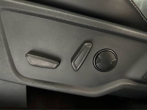 Used 2025 Ford Bronco Outer Banks AWD/4WD image 9