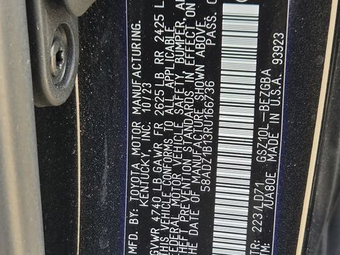 Used 2024 Lexus ES 350 w/ Premium Package FWD image 32