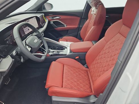 New 2026 Audi SQ5 Prestige AWD/4WD image 22