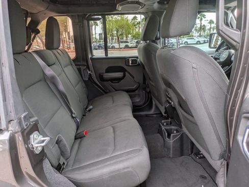 Used 2021 Jeep Wrangler Unlimited Sport image 20