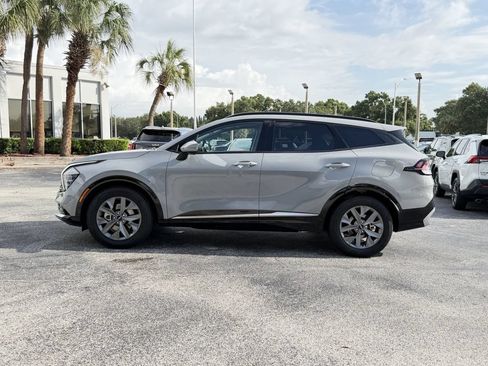 Certified 2024 Kia Sportage SX FWD image 9