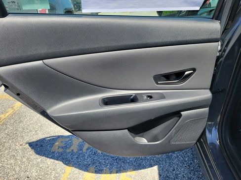 Used 2026 Hyundai Elantra Sport w/ Cargo Package image 7