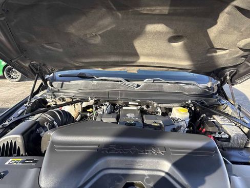 Used 2019 RAM 2500 Big Horn image 23