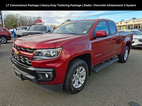 Used 2021 Chevrolet Colorado LT w/ LT Convenience Package image 3