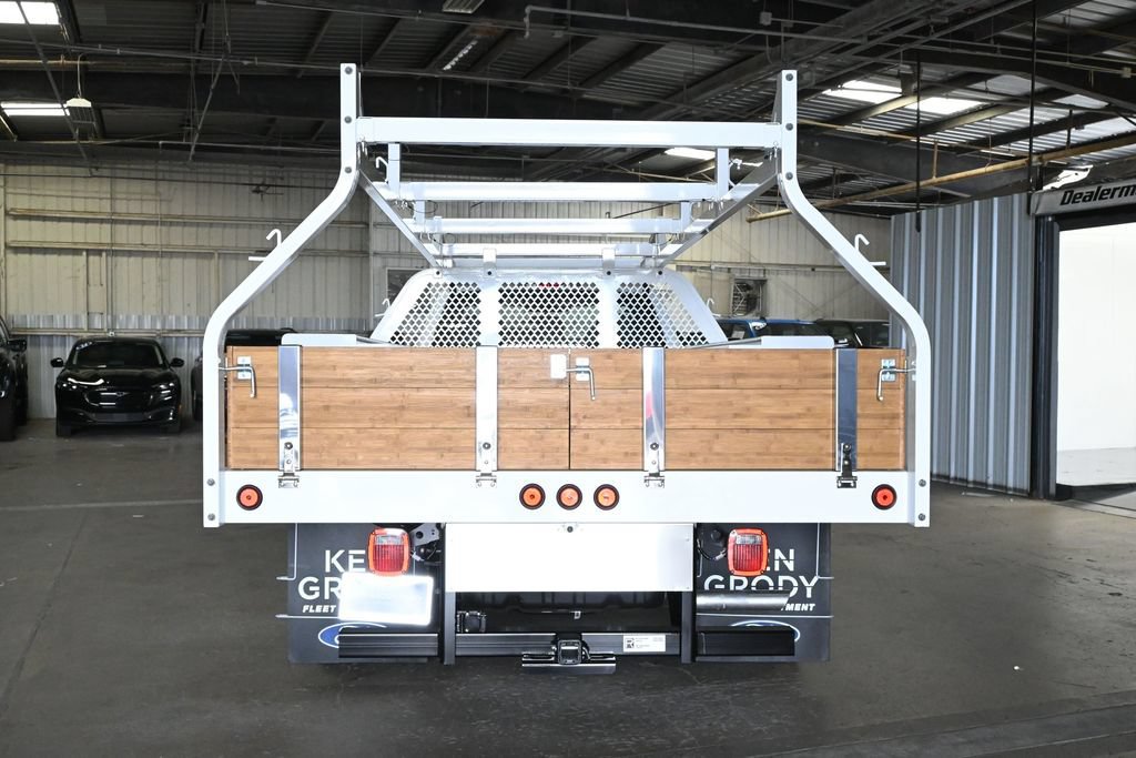 New 2026 Ford F350 XL w/ XL Chrome Package RWD image 8