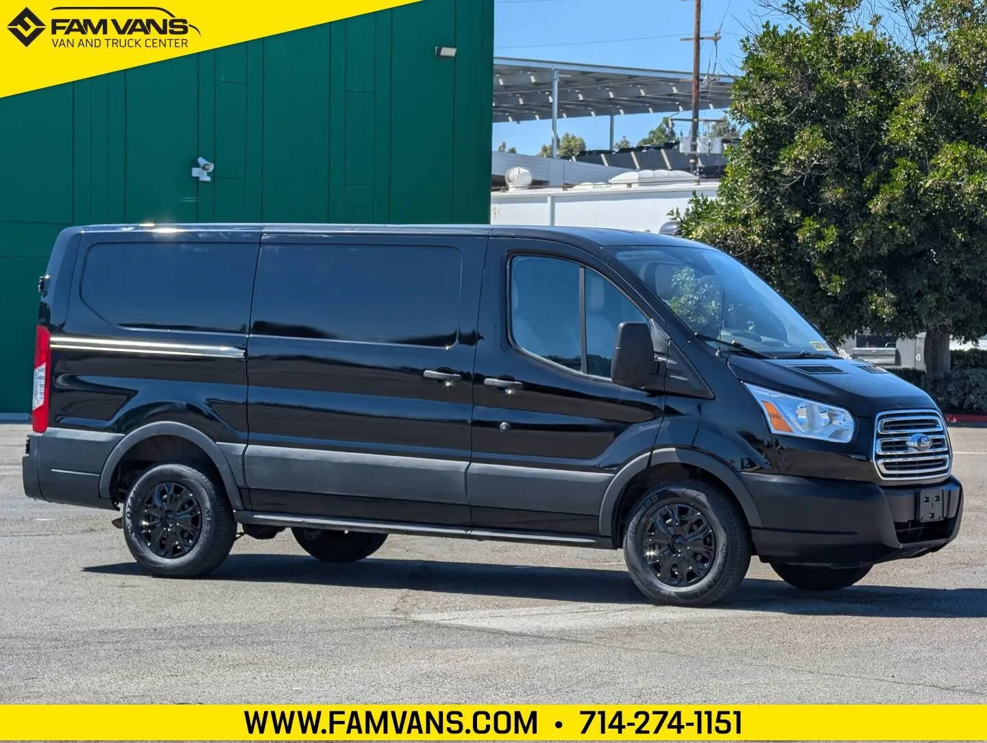 Used 2016 Ford Transit 150 130 Low Roof w/ Exterior Upgrade Package RWD image 1