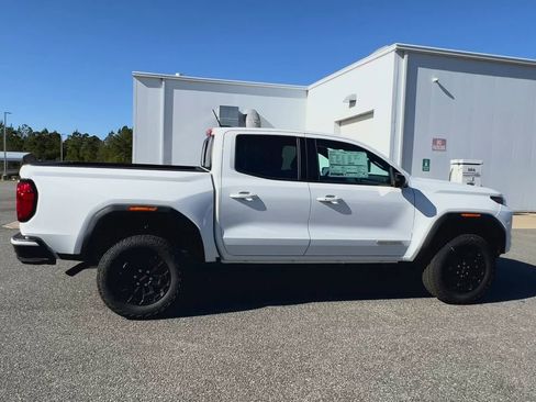 New 2026 GMC Canyon Elevation image 42