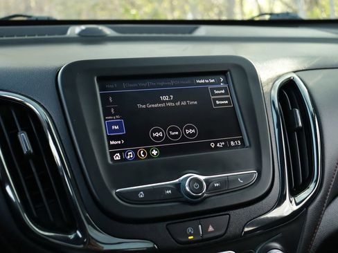 Used 2023 Chevrolet Equinox RS image 12