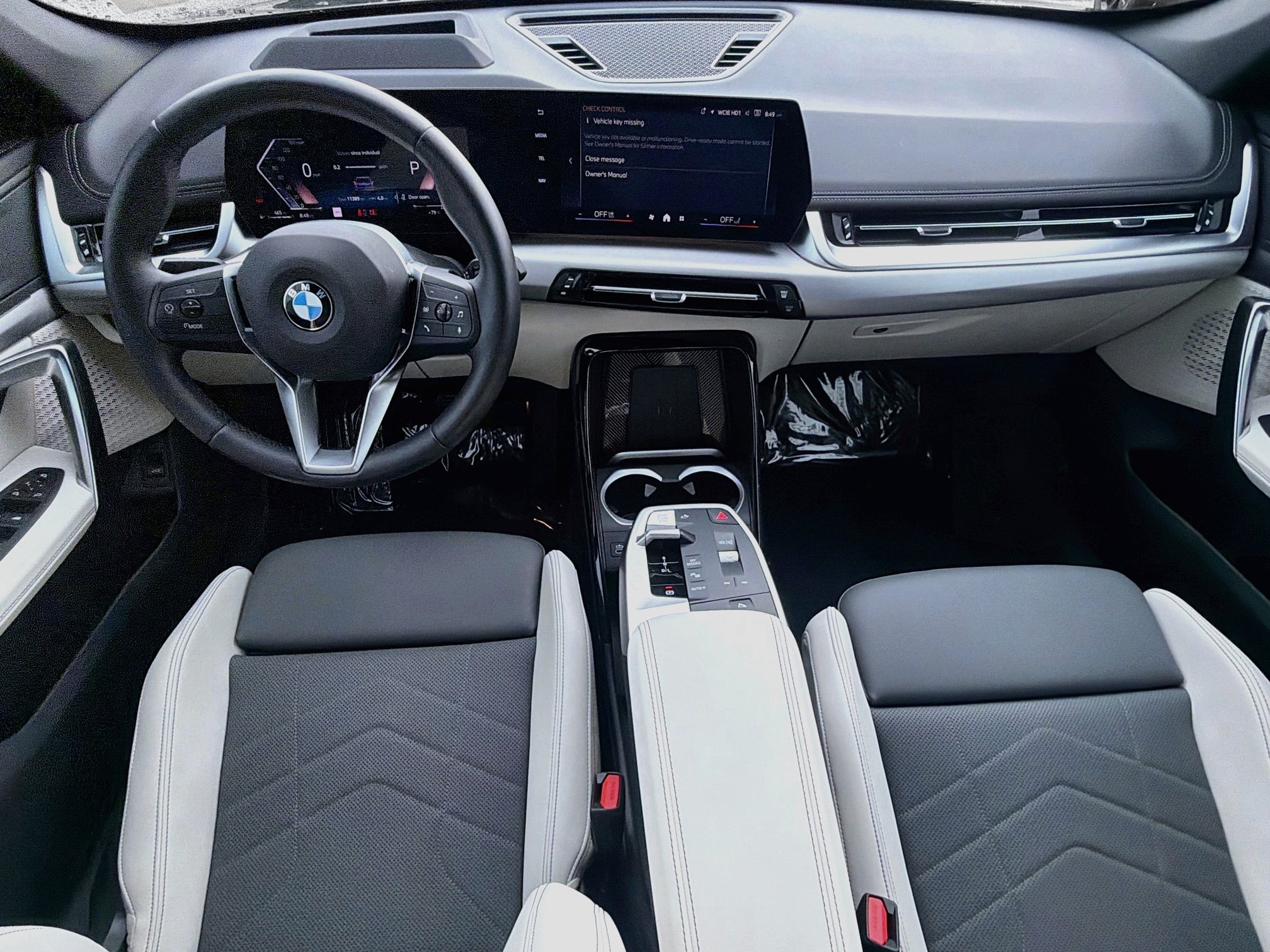 Used 2026 BMW X1 xDrive28i AWD/4WD image 16