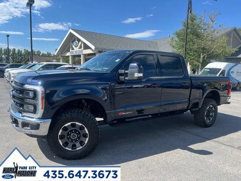 Used 2023 Ford F350 Lariat w/ Lariat Ultimate Package AWD/4WD image 1