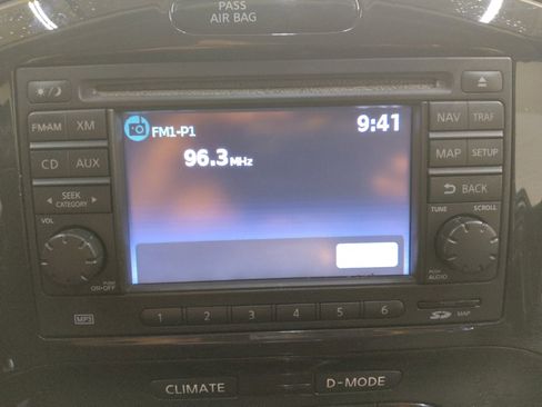 Used 2014 Nissan Juke SV w/ Navigation Package AWD/4WD image 25