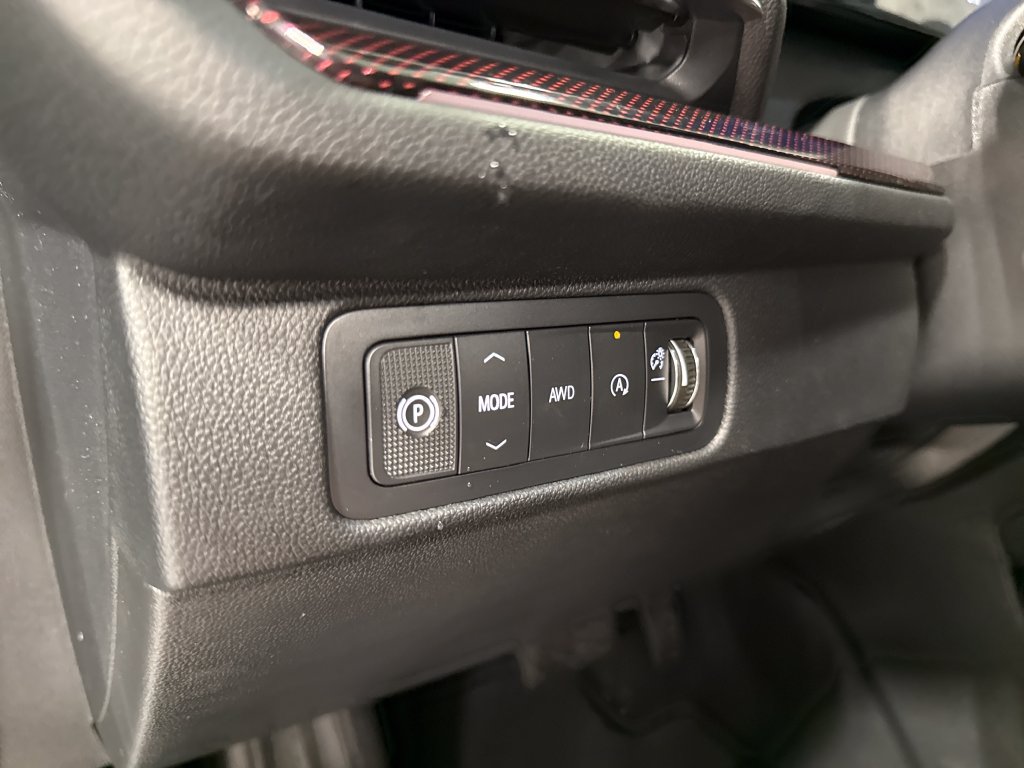 New 2027 Chevrolet Traverse RS AWD/4WD image 8