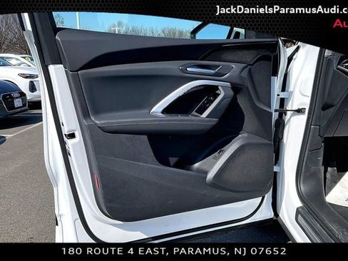 Used 2025 Audi Q5 Premium w/ Convenience Package image 14