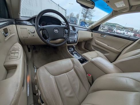 Used 2008 Cadillac DTS w/ Sun And Sound Package image 6