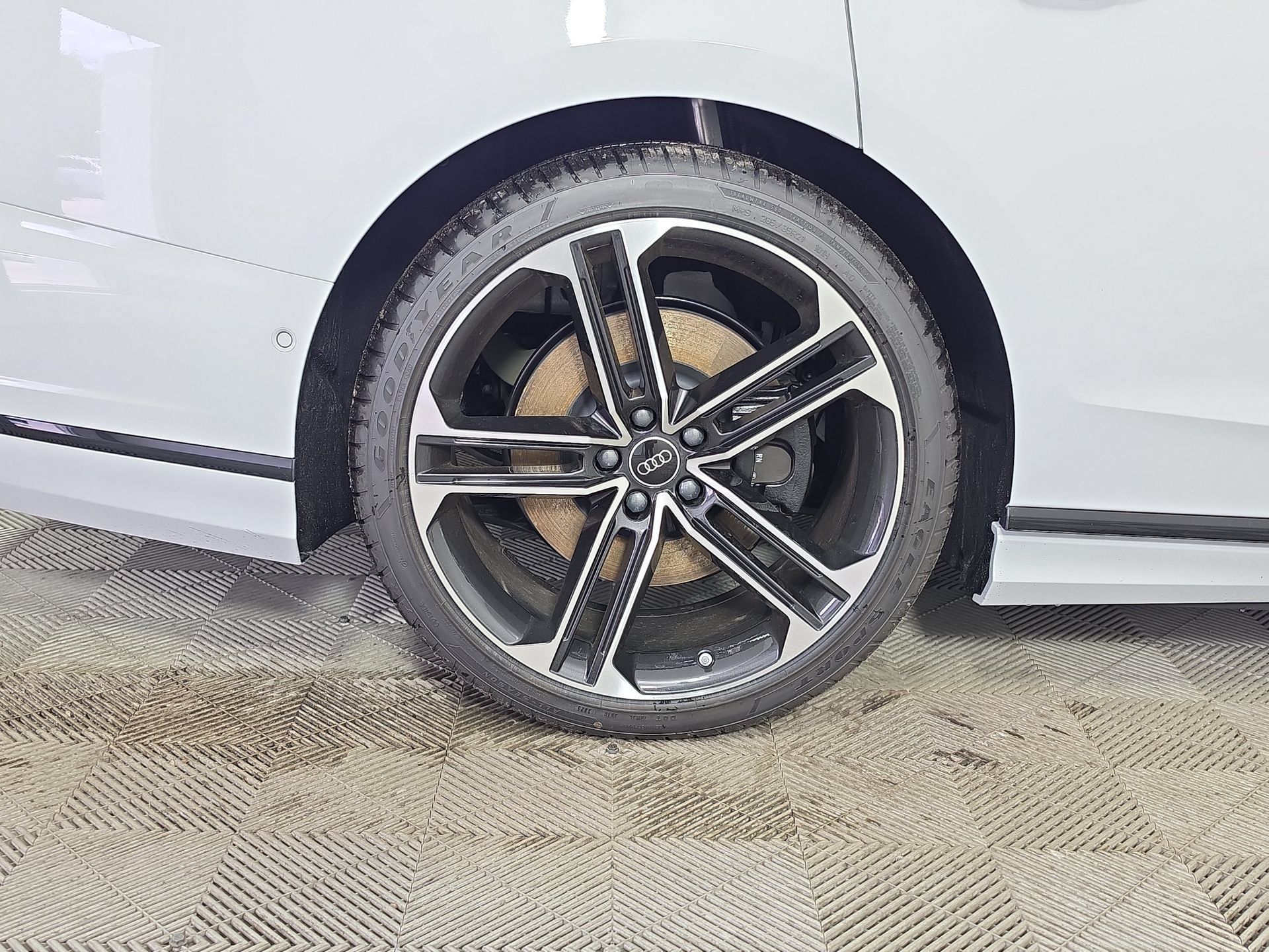 New 2026 Audi A8 L 3.0T AWD/4WD image 7