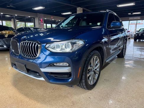 Used 2018 BMW X3 xDrive30i w/ Premium Package AWD/4WD image 3