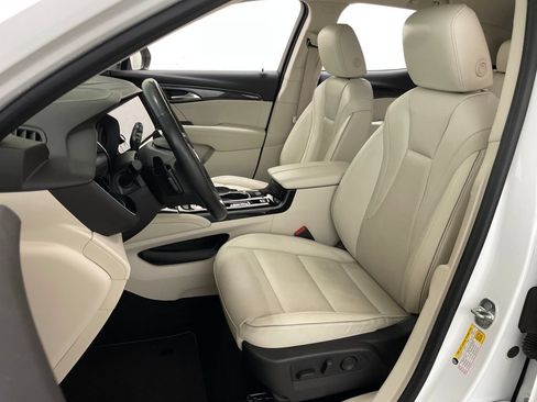 Used 2021 Buick Envision Essence w/ Technology Package I FWD image 24