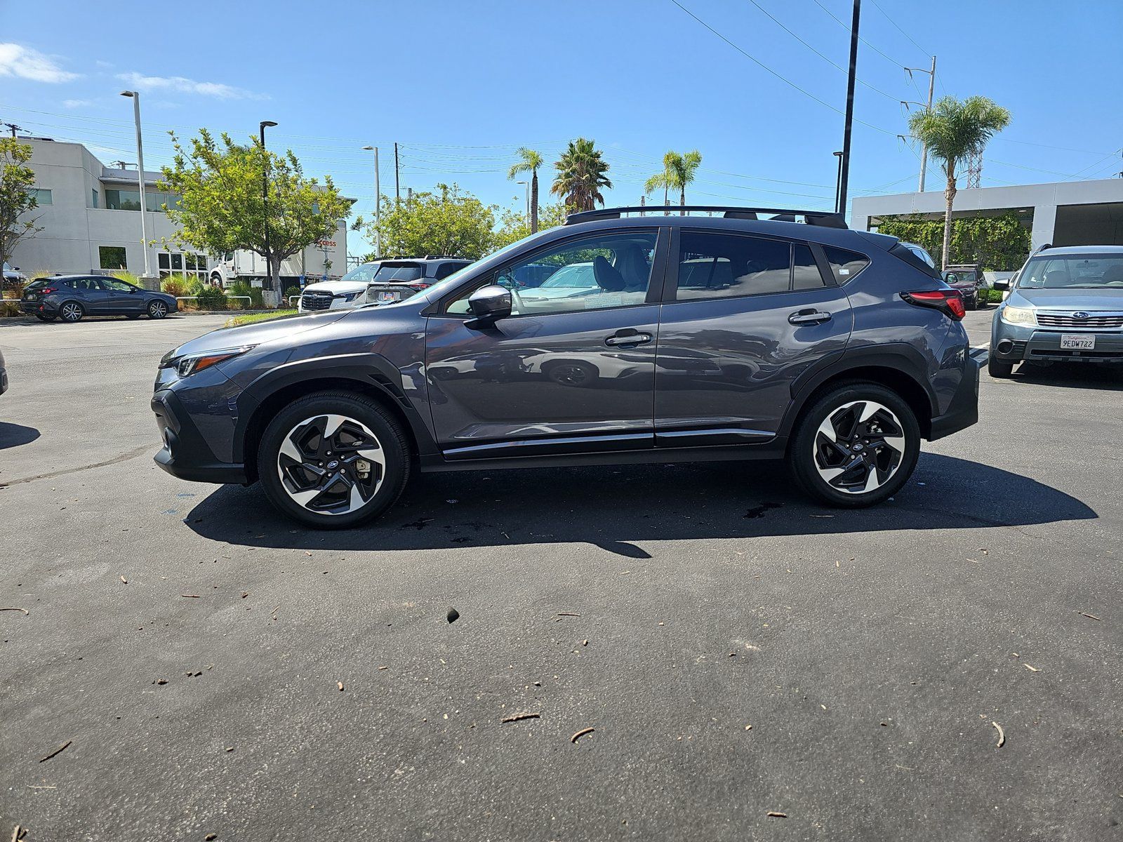 Used 2025 Subaru Crosstrek 2.5i Limited w/ Crosstrek Mirror Package AWD/4WD image 4