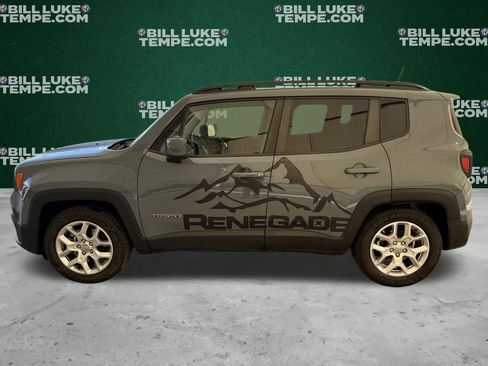 Used 2018 Jeep Renegade Latitude image 6