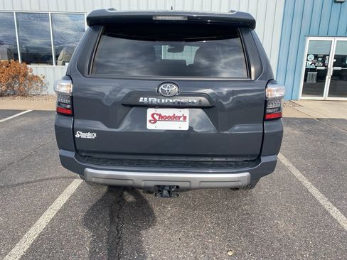 Used 2024 Toyota 4Runner TRD Off-Road image 4