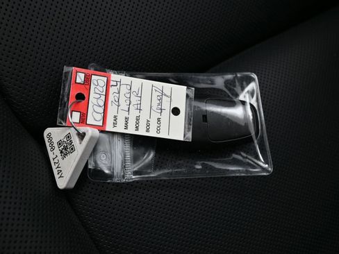 Used 2024 Lucid Air Pure image 30