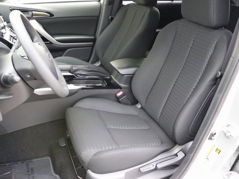 New 2026 Mitsubishi Eclipse Cross LE image 4