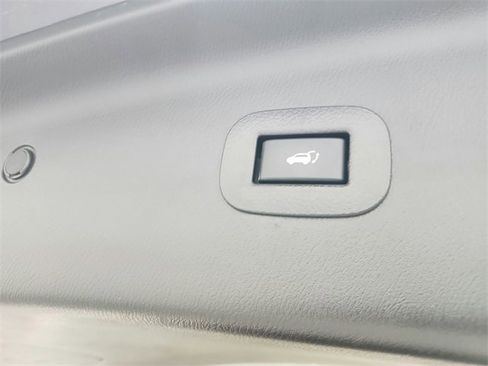 Used 2024 INFINITI QX80 Luxe image 46